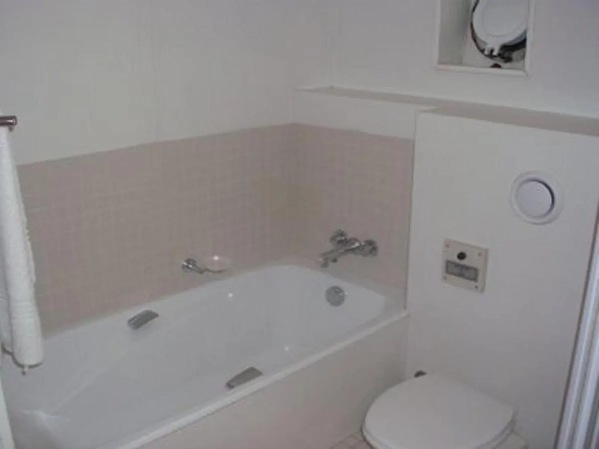 Motor Yacht Kiara Bed & Breakfast Cape Town South Africa